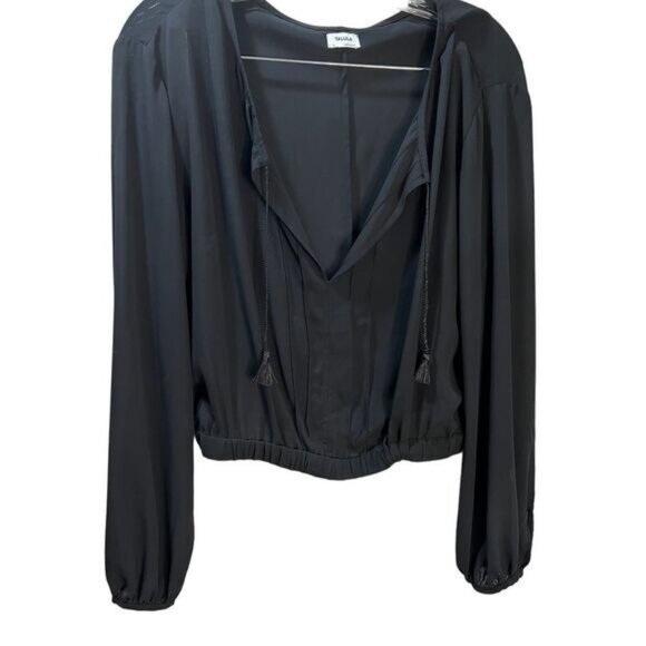 NEW Black V Neck Tie-Front Raglan‎ Sleeve Top Medium - Picture 1 of 6